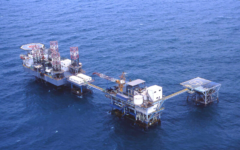 海上集油基地（CFP－Central Facilities Platform）